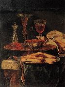 Christian Berentz, Crystal Glasses and Sponge Cakes